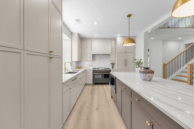 118 Scott Street, Charleston, SC 29492