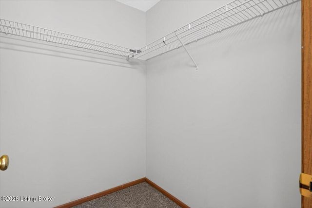 7317 Orchard Lake Blvd, Louisville, KY 40218