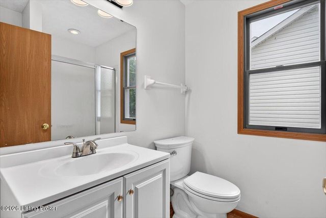 7317 Orchard Lake Blvd, Louisville, KY 40218