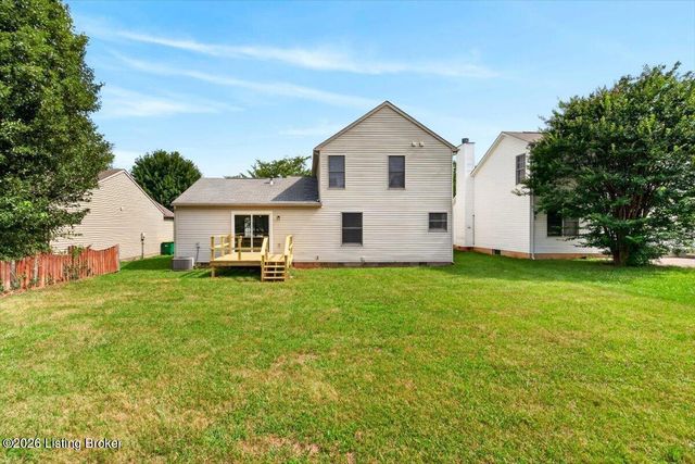 7317 Orchard Lake Blvd, Louisville, KY 40218