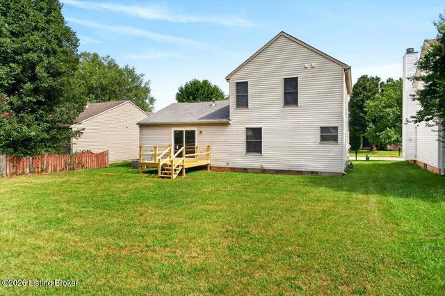 7317 Orchard Lake Blvd, Louisville, KY 40218