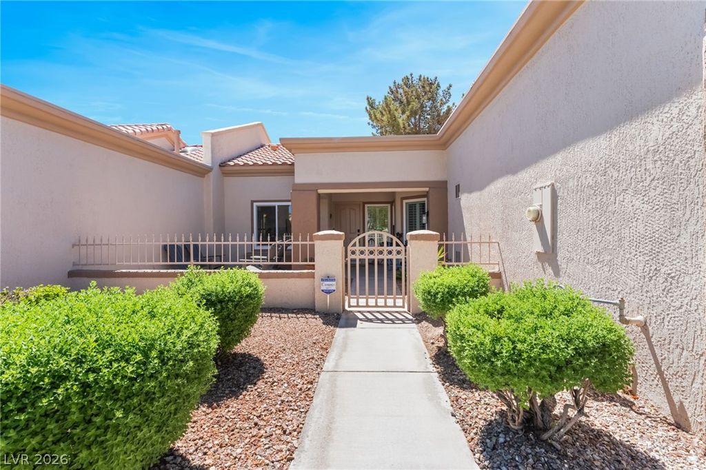 9369 Villa Ridge Drive, Las Vegas, NV 89134 — photo 5