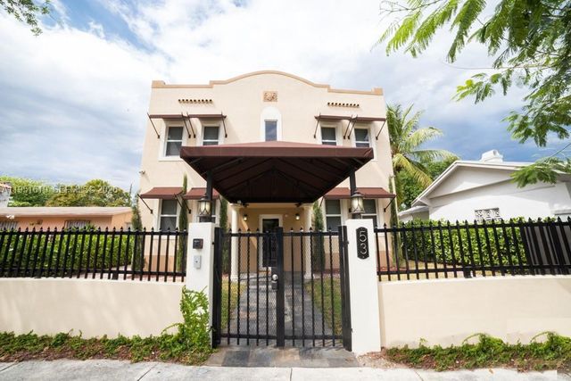 53 NE 49th St 2, Miami, FL 33137