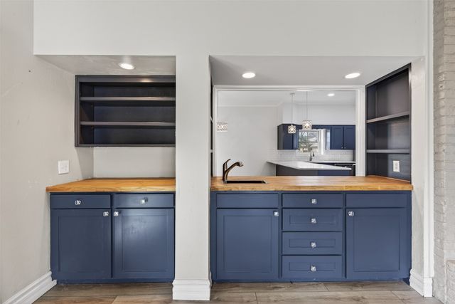 72 Spring Lake Way, Shreveport, LA 71106