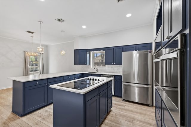 72 Spring Lake Way, Shreveport, LA 71106