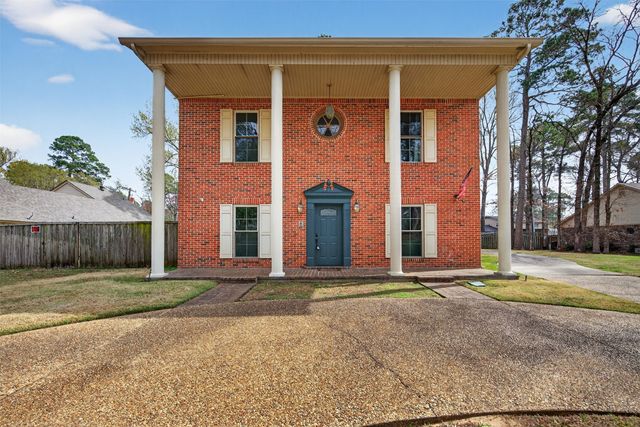 72 Spring Lake Way, Shreveport, LA 71106