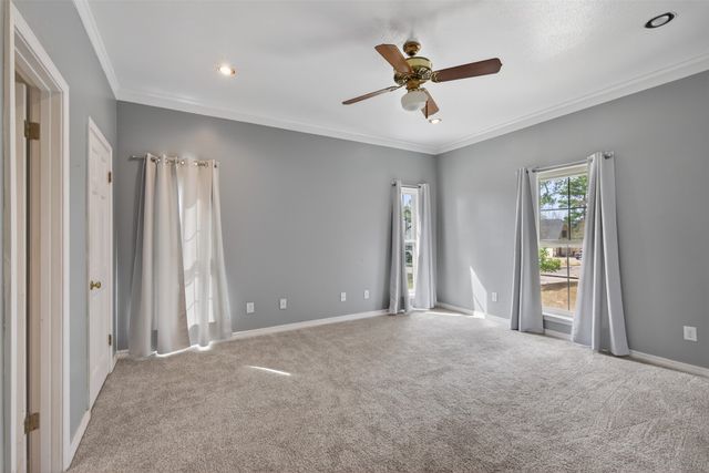 72 Spring Lake Way, Shreveport, LA 71106