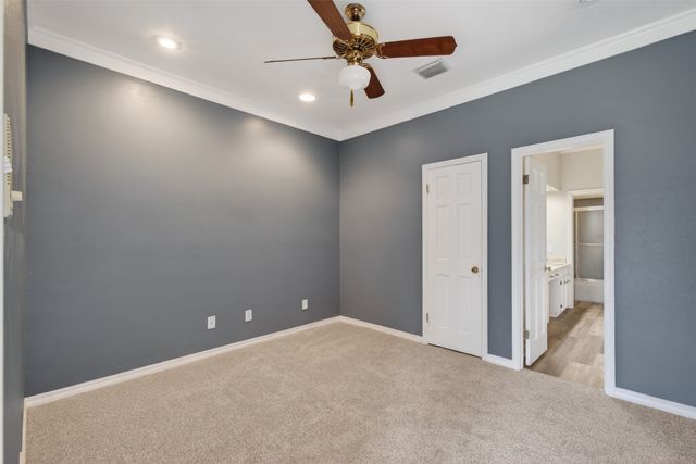 72 Spring Lake Way, Shreveport, LA 71106