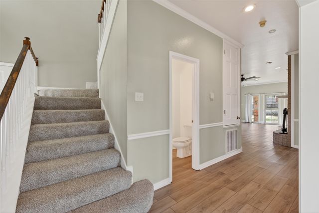 72 Spring Lake Way, Shreveport, LA 71106