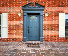 72 Spring Lake Way, Shreveport, LA 71106