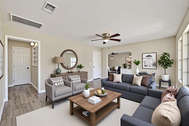 4626 Dewberry Street, Houston, TX 77021