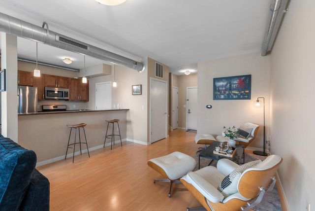 1541 N Jefferson STREET #408, Milwaukee, WI 53202