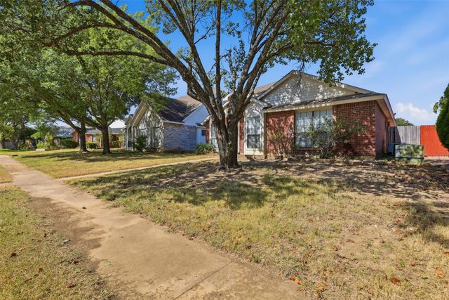 508 Sims Drive, Cedar Hill, TX 75104