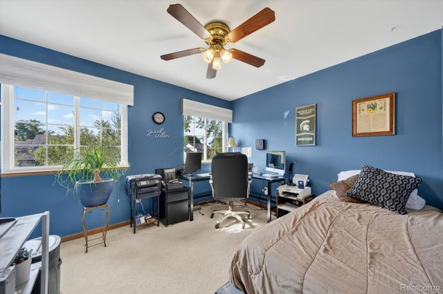 611 THORNEHILL Trail, Oxford Village, MI 48371