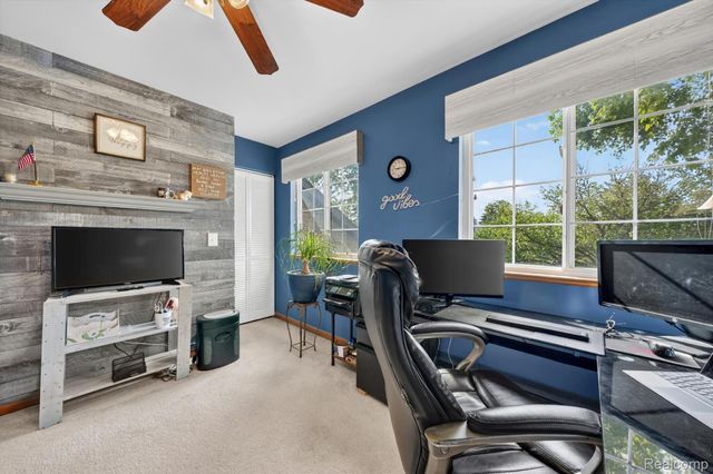 611 THORNEHILL Trail, Oxford Village, MI 48371