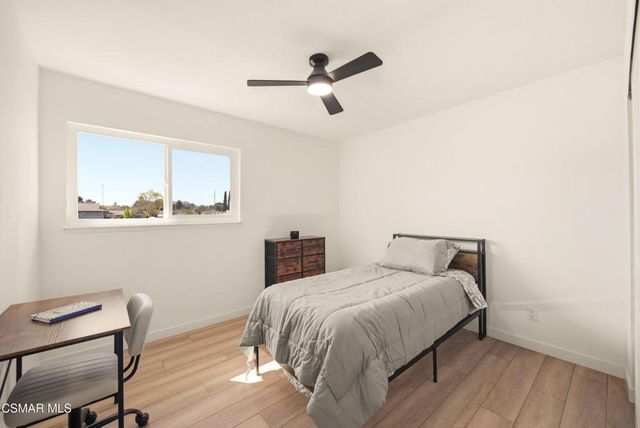 952 Moffatt Circle, Simi Valley, CA 93065