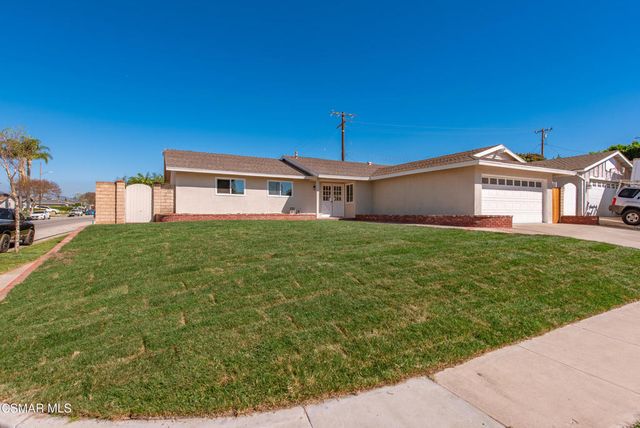 952 Moffatt Circle, Simi Valley, CA 93065