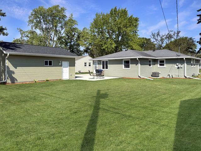 208 STATE STREET, Neenah, WI 54956