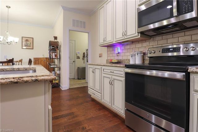 3545 Sainsbury Lane, Greensboro, NC 27409