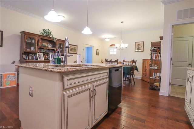 3545 Sainsbury Lane, Greensboro, NC 27409