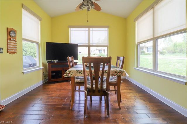 3545 Sainsbury Lane, Greensboro, NC 27409