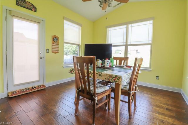 3545 Sainsbury Lane, Greensboro, NC 27409
