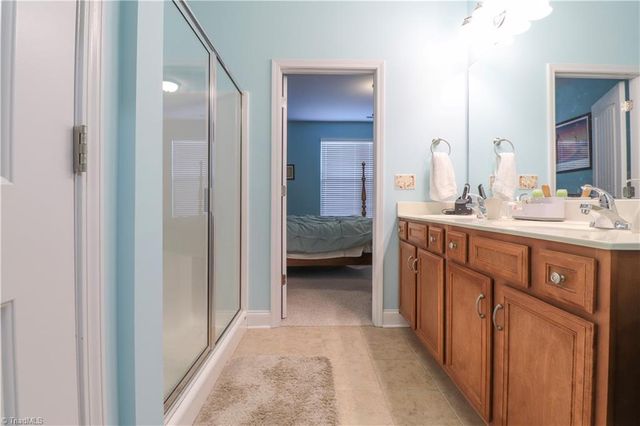 3545 Sainsbury Lane, Greensboro, NC 27409