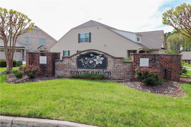 3545 Sainsbury Lane, Greensboro, NC 27409