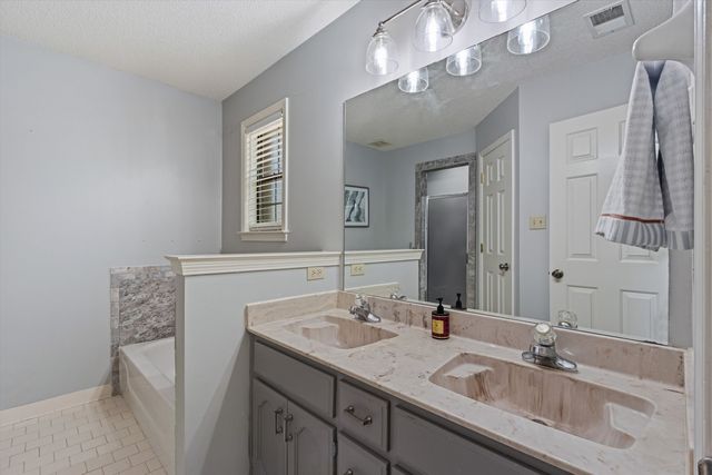 404 PURPLE FINCH CV, Collierville, TN 38017