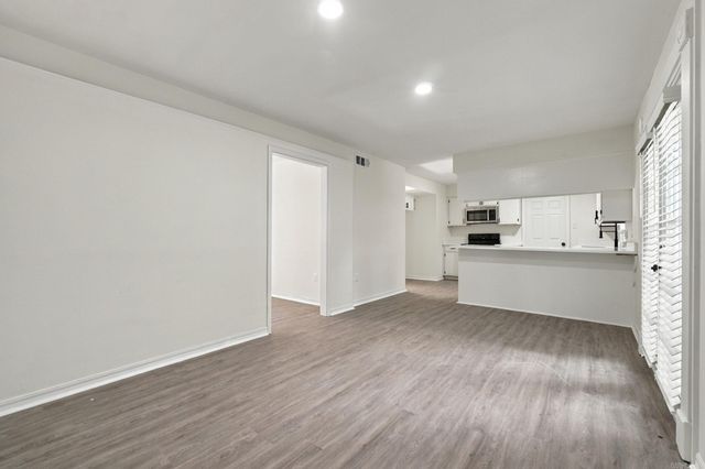 37 Forrest Court, Conway, AR 72034