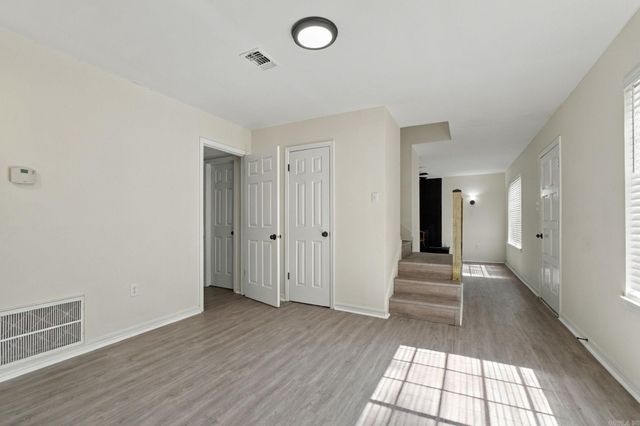 37 Forrest Court, Conway, AR 72034