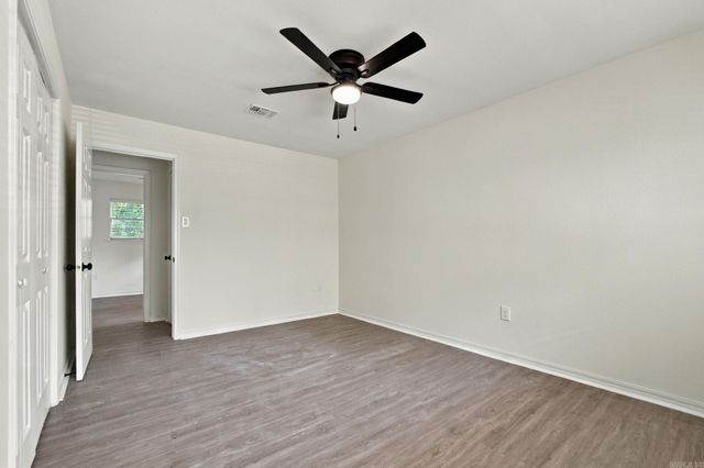 37 Forrest Court, Conway, AR 72034