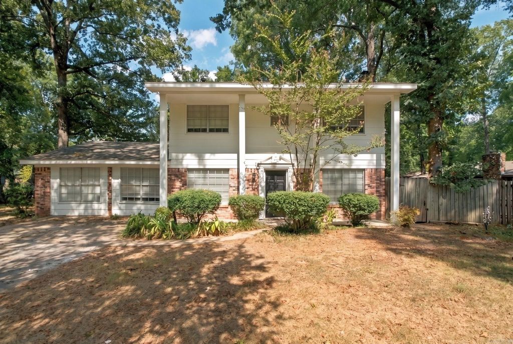 37 Forrest Court, Conway, AR 72034