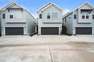8115 Esther Acres, Houston, TX 77088