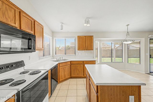 2463 E LONGHORN Place, Chandler, AZ 85286