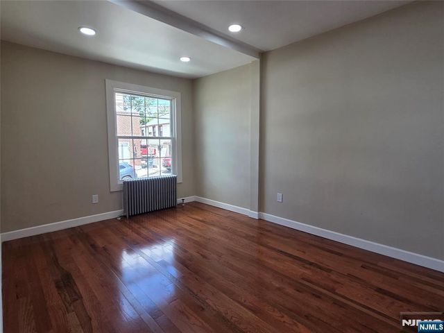 1513 67th Street 2nd Floor, North Bergen, NJ 07047