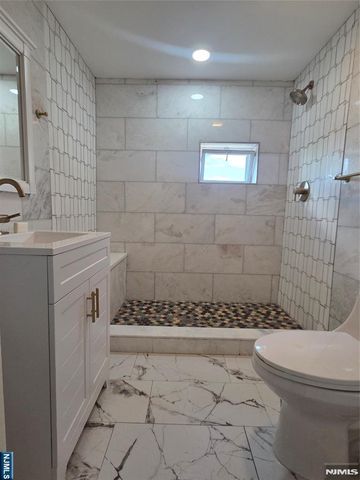 1513 67th Street 2nd Floor, North Bergen, NJ 07047
