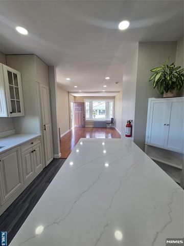 1513 67th Street 2nd Floor, North Bergen, NJ 07047