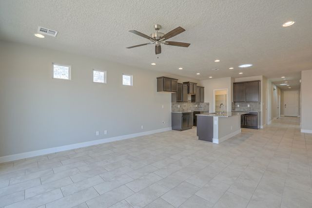 6705 SYDNEY Drive NE, Rio Rancho, NM 87144