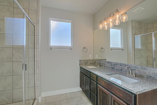 6705 SYDNEY Drive NE, Rio Rancho, NM 87144