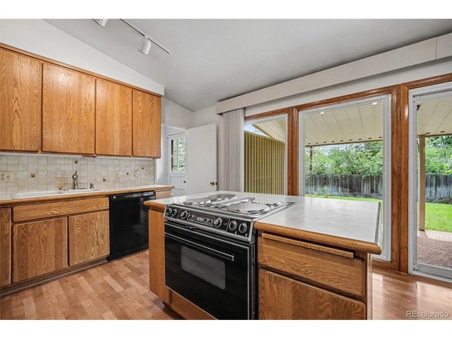 748 W Larigo Ave, Littleton, CO 80120