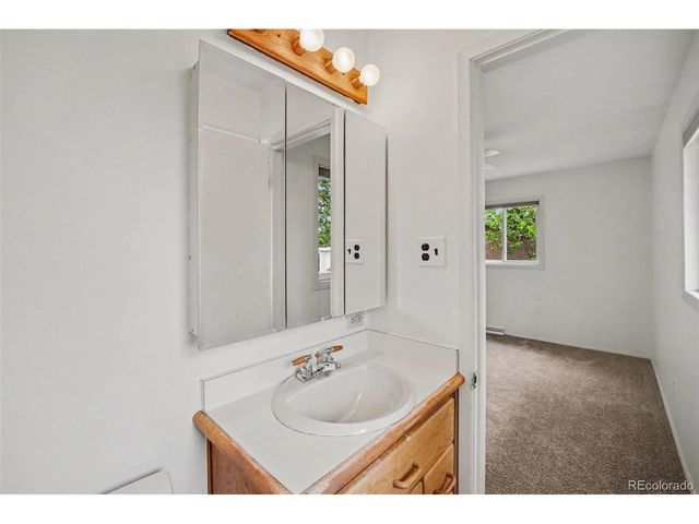 748 W Larigo Ave, Littleton, CO 80120