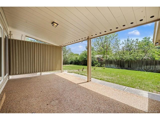 748 W Larigo Ave, Littleton, CO 80120