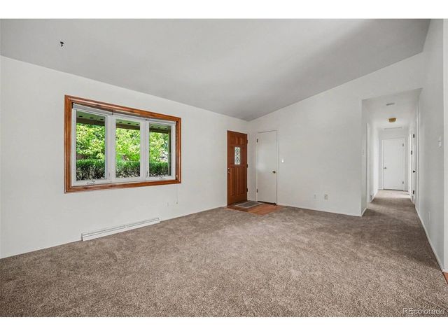 748 W Larigo Ave, Littleton, CO 80120