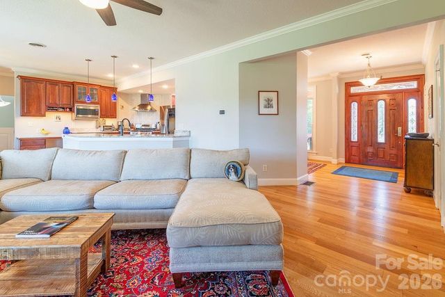 125 Ivy Meadows Drive, Weaverville, NC 28787