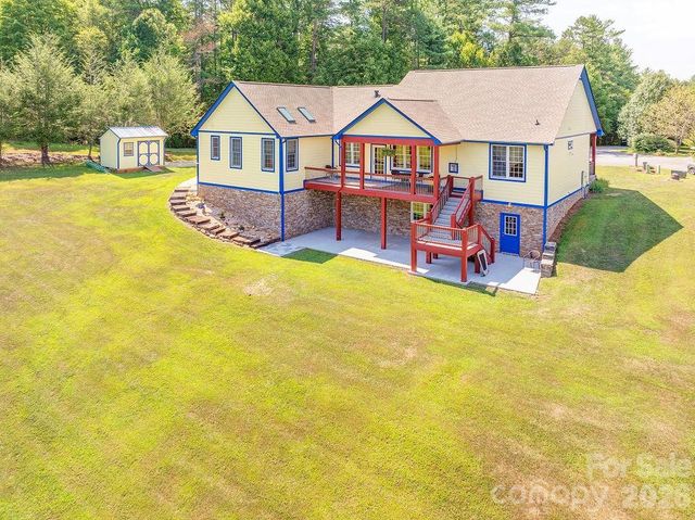 125 Ivy Meadows Drive, Weaverville, NC 28787