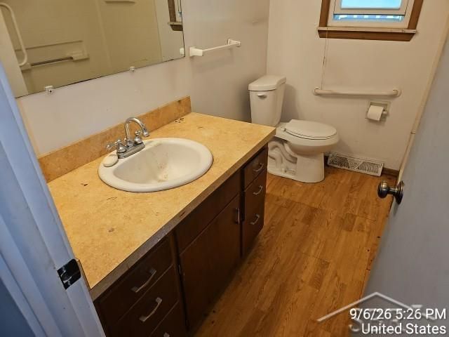 1720 Iowa Road, Saginaw, MI 48601