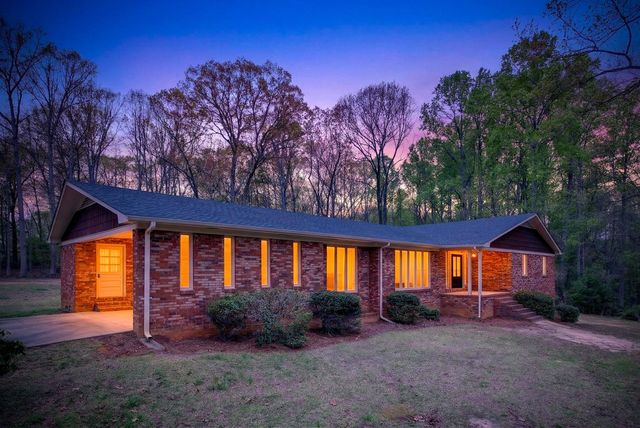 3121 Cannons Campground Road, Spartanburg, SC 29307