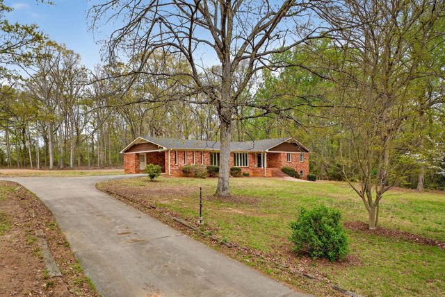 3121 Cannons Campground Road, Spartanburg, SC 29307