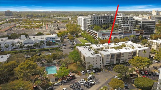 20381 NE 30th Ave 220-7, Aventura, FL 33180